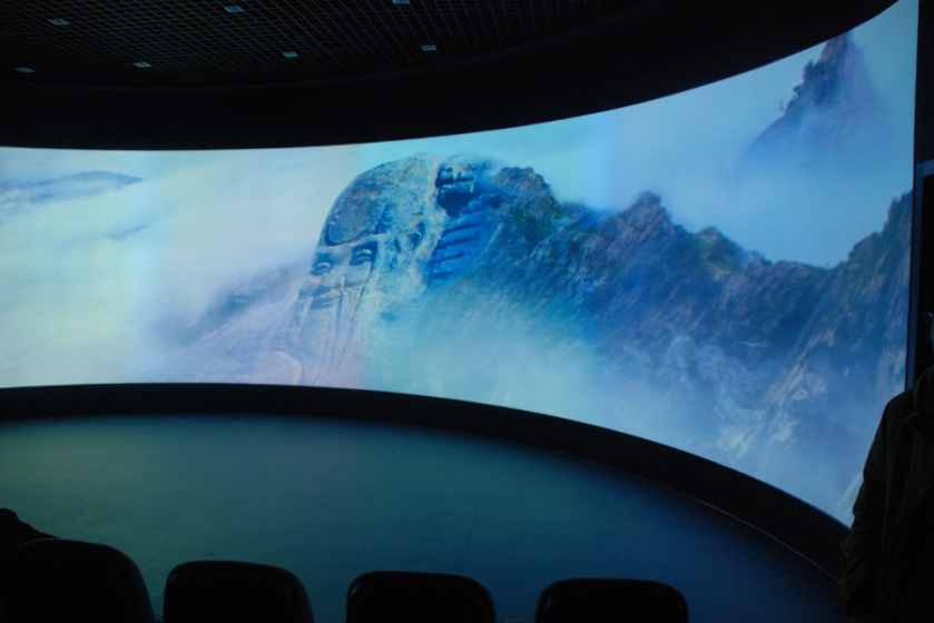 弧幕、環(huán)幕投影